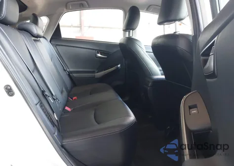 2015 Toyota Prius Persona Series Special Edition z USA, uszkodzony, nr VIN JTDKN3DU5F0411279